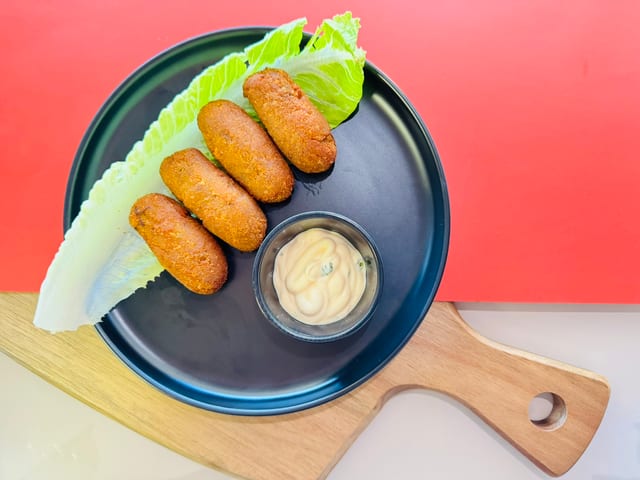 Croquettes (4 Pcs).