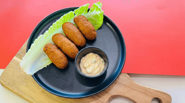 Croquetas (4 pcs).